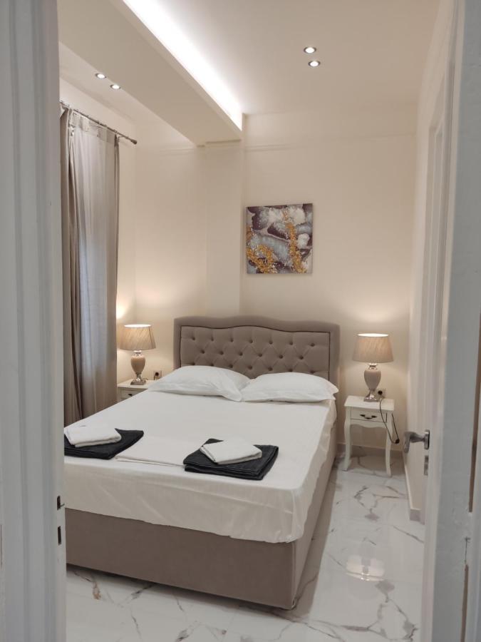 Athens City Center Luxury Suites Zewnętrze zdjęcie
