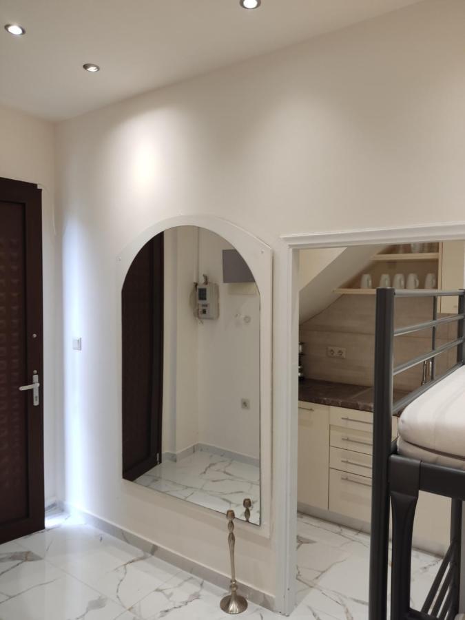 Athens City Center Luxury Suites Zewnętrze zdjęcie