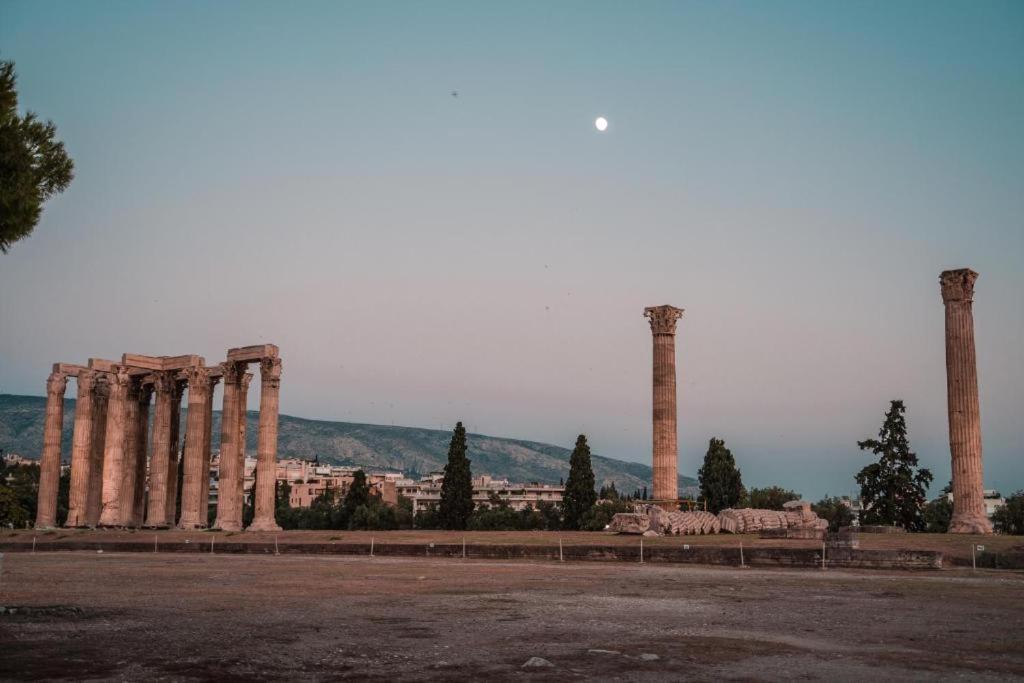 Athens City Center Luxury Suites Zewnętrze zdjęcie